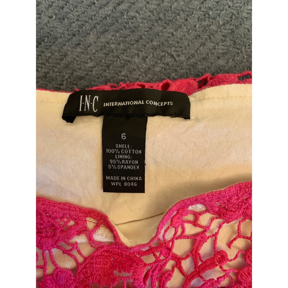 INC International Concepts Pink Floral Crochet Lace Mini Skirt Size 6 Scalloped - Picture 4 of 8